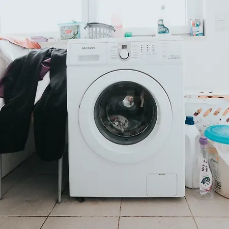 Дом отдыха 10 Min From The Game With Fireplace Pool